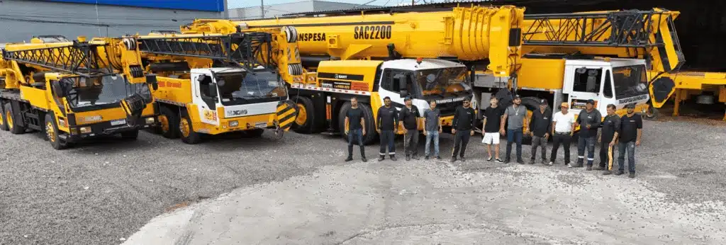 Movimentação de cargas pesadas em Curitiba